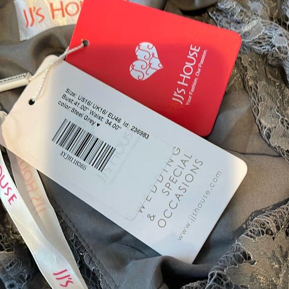 JJ’S House Plus Size Popover Tiered Formal Special Occasion Dress Size 16 NWT - Picture 11 of 13